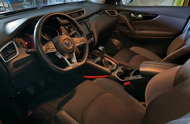 Nissan Qashqai cena 89900 przebieg: 43830, rok produkcji 2019 z Białystok małe 106